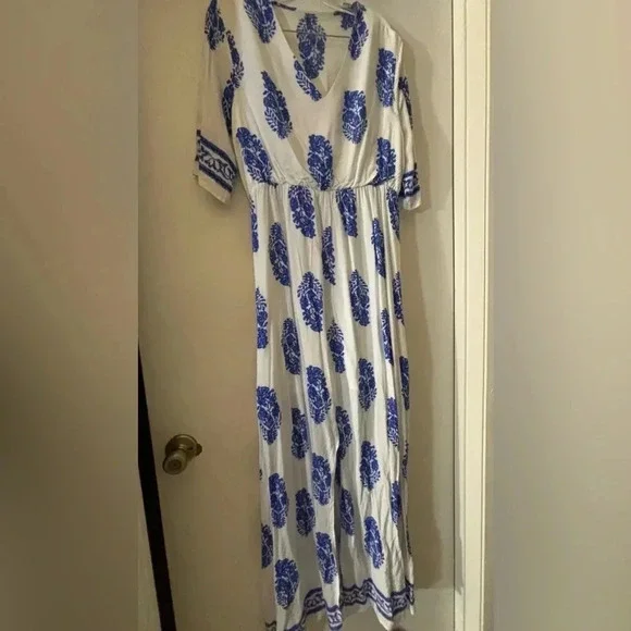 Maxi dress blue and white - Picture 1 of 2